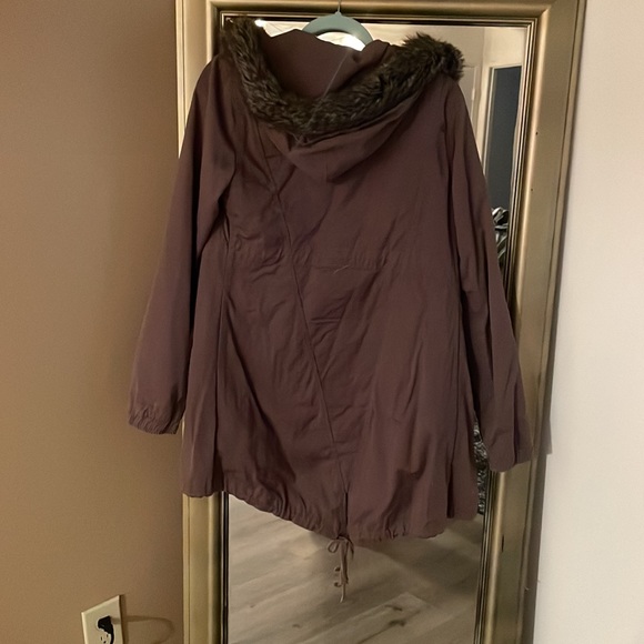 Volcom jacket - Picture 2 of 2